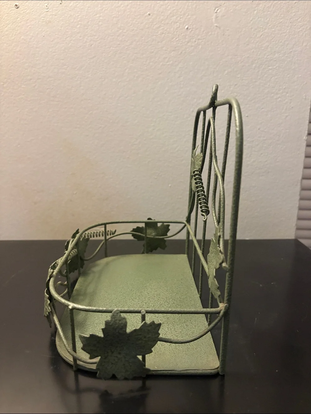 Vintage Wire Vine and Leaf shelf